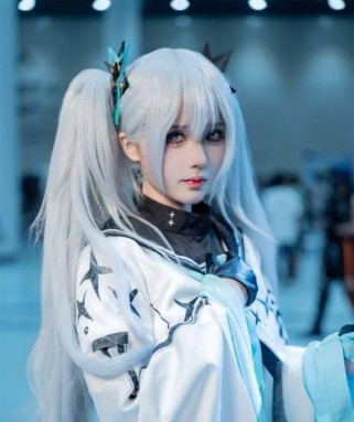 重构阿塔提斯月的出装攻略(打造更强大的月神,突破极限的装备选择)